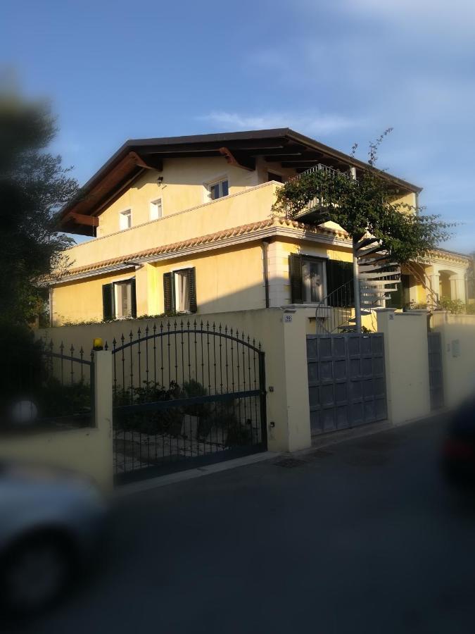 Apartamento Soggiornare A Cagliari Exterior foto